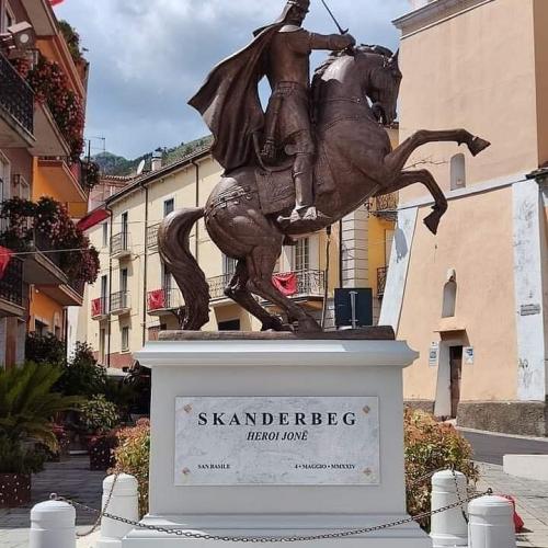 Civita e San Basile